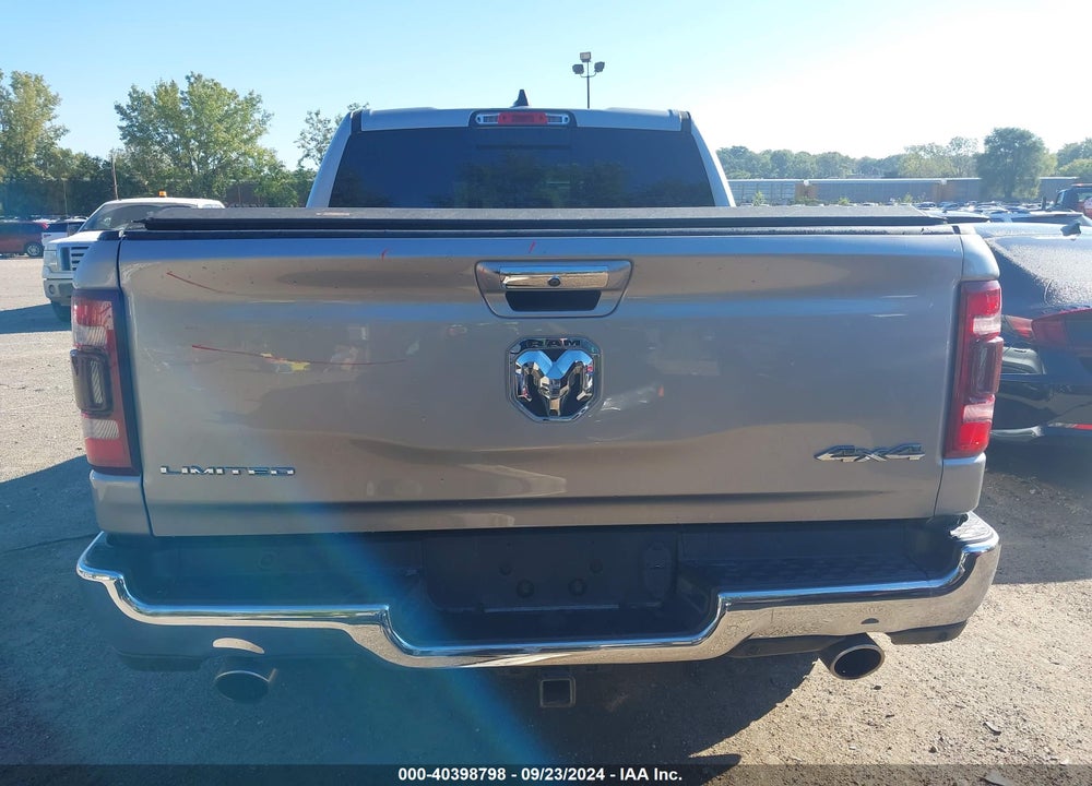2019 RAM 1500 LIMITED 4X4 5'7 BOX VIN: 1C6SRFHTXKN809311