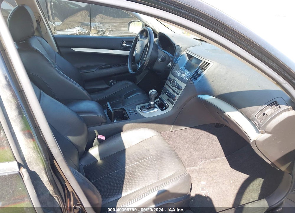 2007 INFINITI G35X VIN: JNKBV61F27M817732