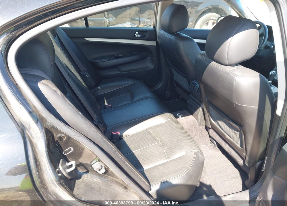 2007 INFINITI G35X VIN: JNKBV61F27M817732