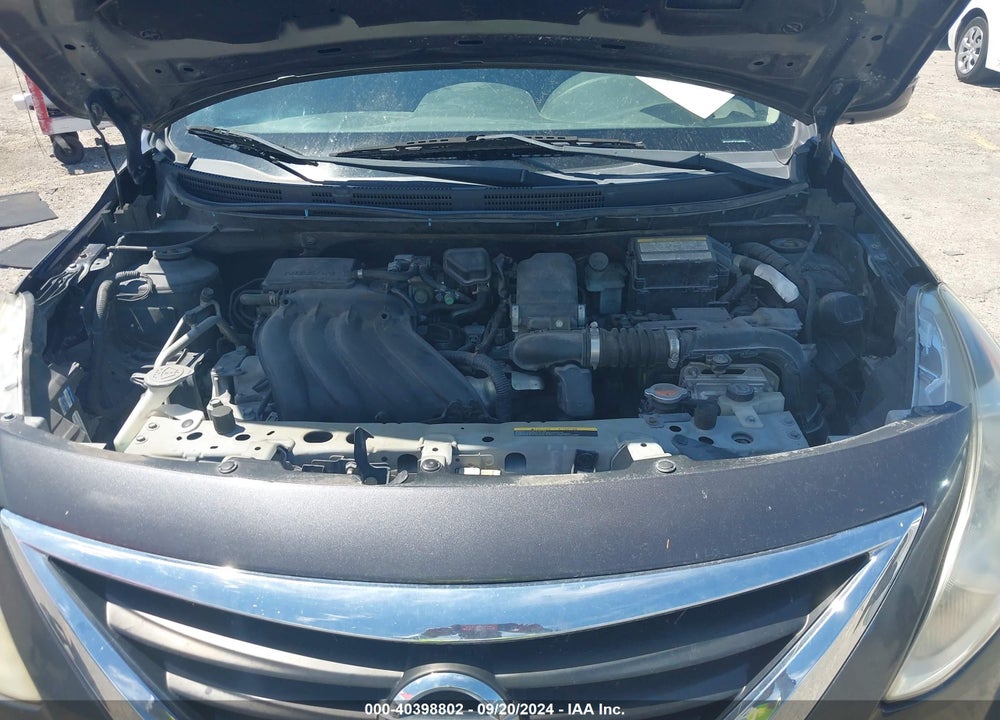 2015 NISSAN VERSA 1.6 SL VIN: 3N1CN7AP5FL820480