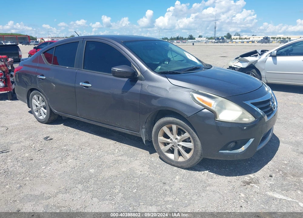 2015 NISSAN VERSA 1.6 SL VIN: 3N1CN7AP5FL820480