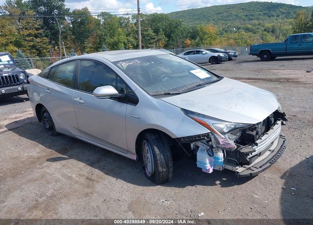 2017 TOYOTA PRIUS THREE VIN: JTDKARFU1H3544571