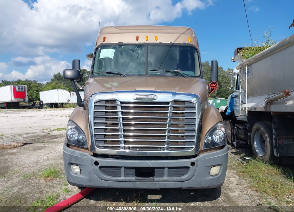 2013 FREIGHTLINER CASCADIA 113 VIN: 1FUJGHDV4DSFB1801