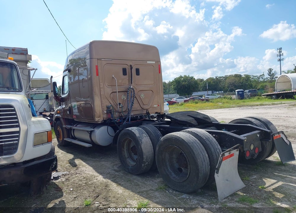 2013 FREIGHTLINER CASCADIA 113 VIN: 1FUJGHDV4DSFB1801