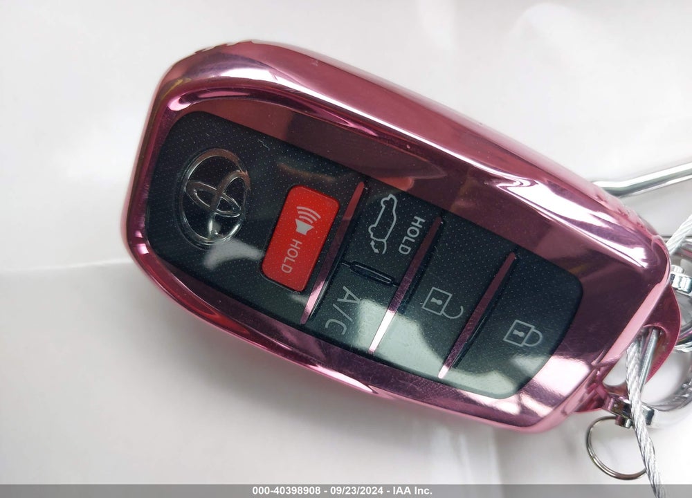 2024 TOYOTA BZ4X XLE VIN: JTMAAAAA3RA034598