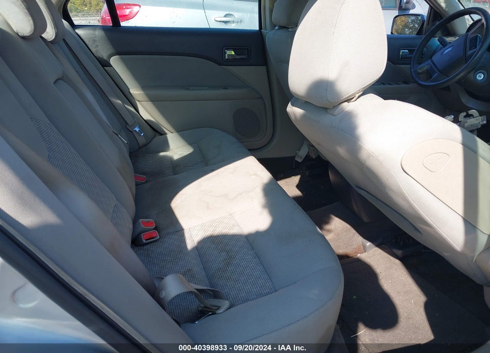 2010 FORD FUSION SE VIN: 3FAHP0HG3AR120950