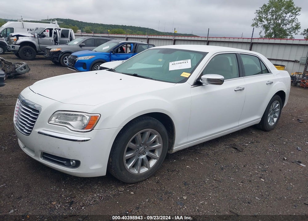 2011 CHRYSLER 300 LIMITED VIN: 2C3CA5CG3BH580038