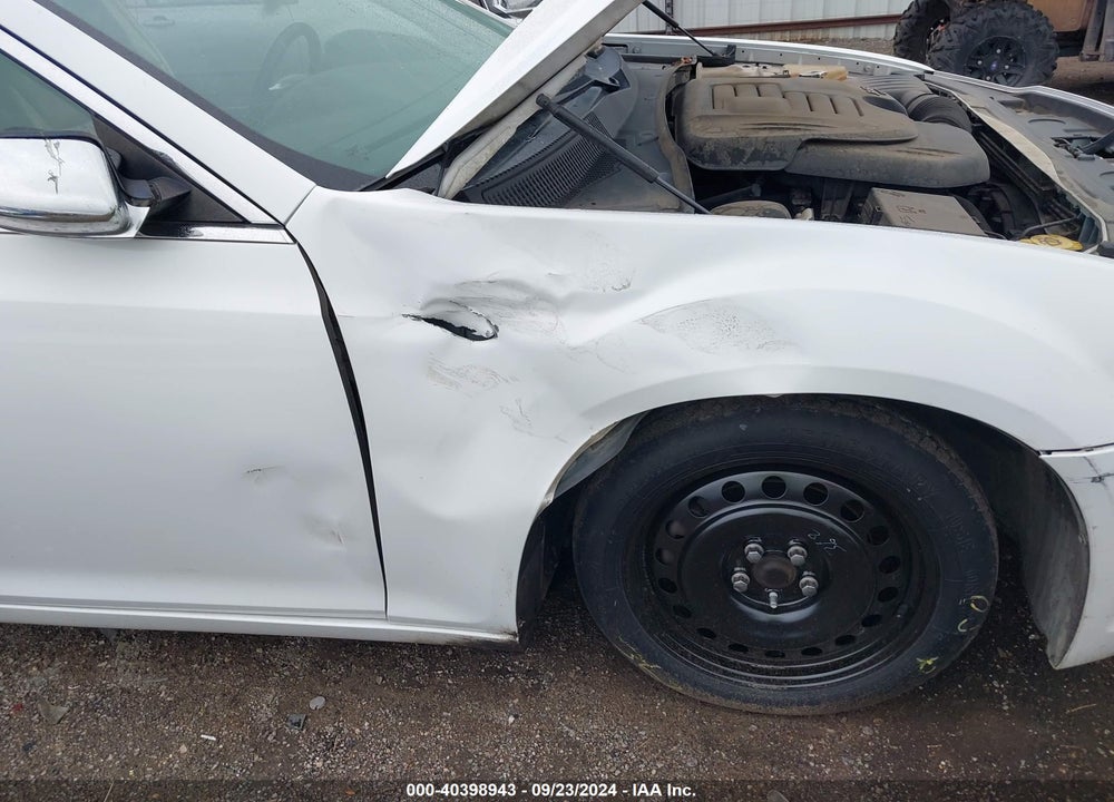 2011 CHRYSLER 300 LIMITED VIN: 2C3CA5CG3BH580038