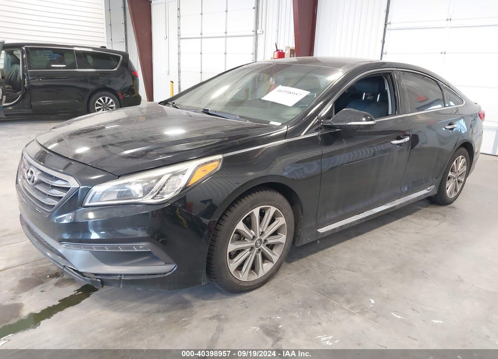 2016 HYUNDAI SONATA LIMITED VIN: 5NPE34AF2GH332123