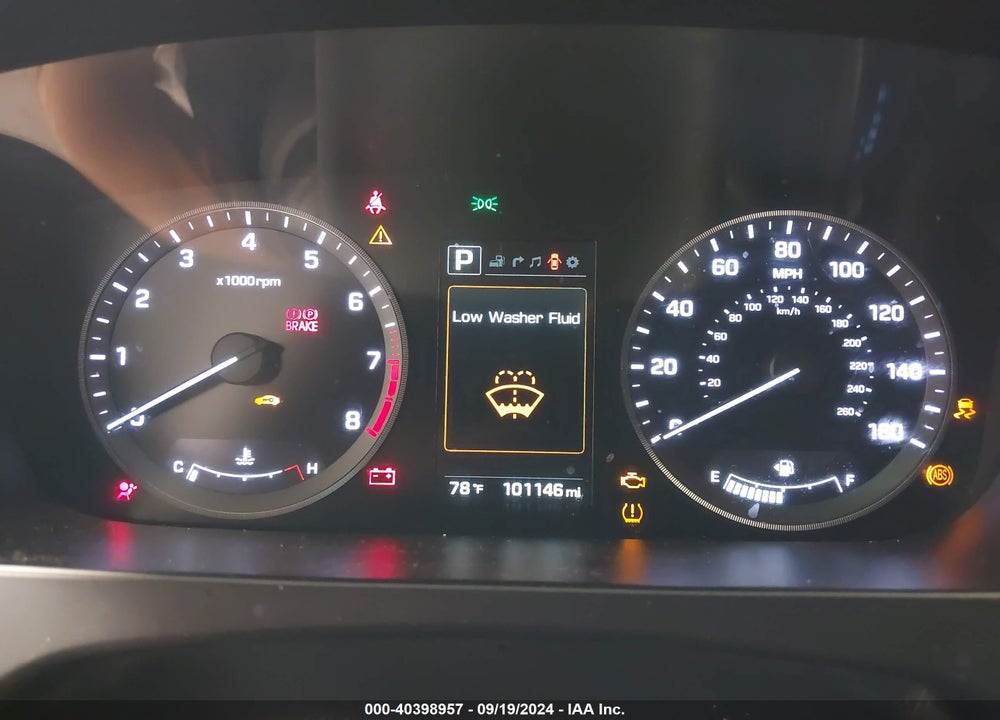2016 HYUNDAI SONATA LIMITED VIN: 5NPE34AF2GH332123
