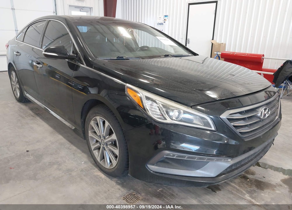 2016 HYUNDAI SONATA LIMITED VIN: 5NPE34AF2GH332123