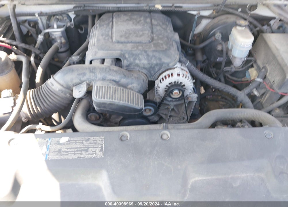 2011 CHEVROLET SILVERADO 1500 LT VIN: 1GCRKSE00BZ212868