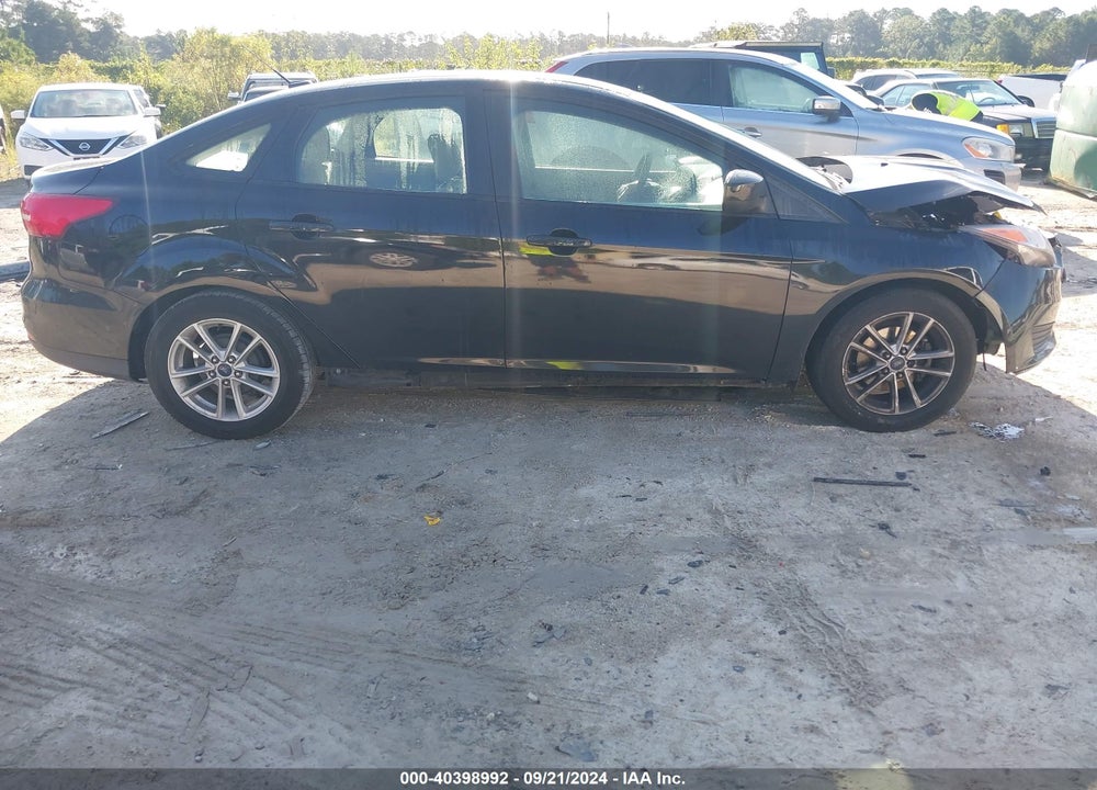 2018 FORD FOCUS SE VIN: 1FADP3F27JL234262