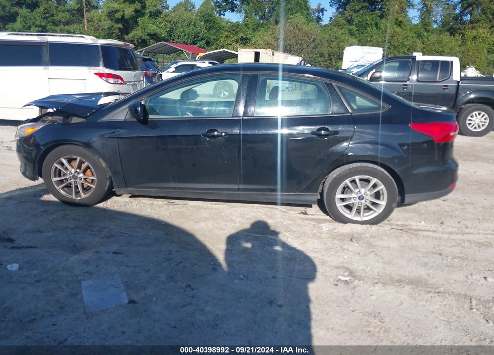 2018 FORD FOCUS SE VIN: 1FADP3F27JL234262