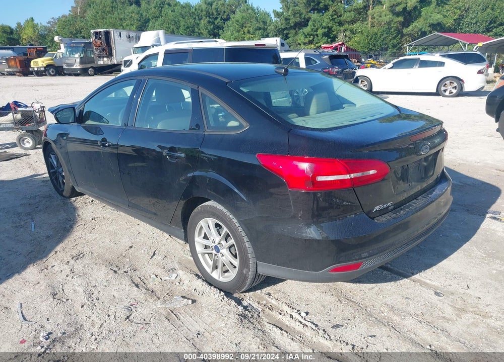 2018 FORD FOCUS SE VIN: 1FADP3F27JL234262