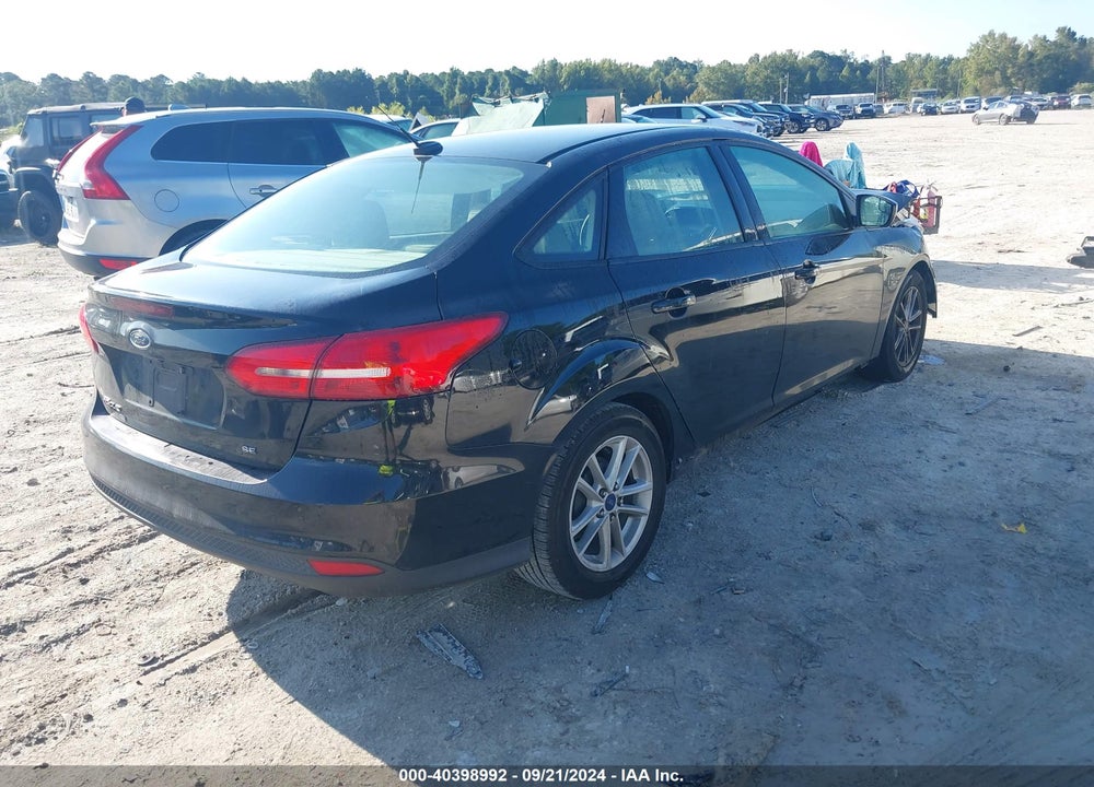 2018 FORD FOCUS SE VIN: 1FADP3F27JL234262