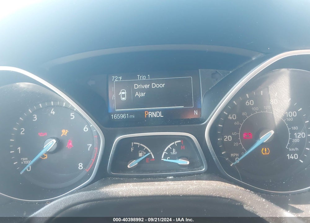 2018 FORD FOCUS SE VIN: 1FADP3F27JL234262
