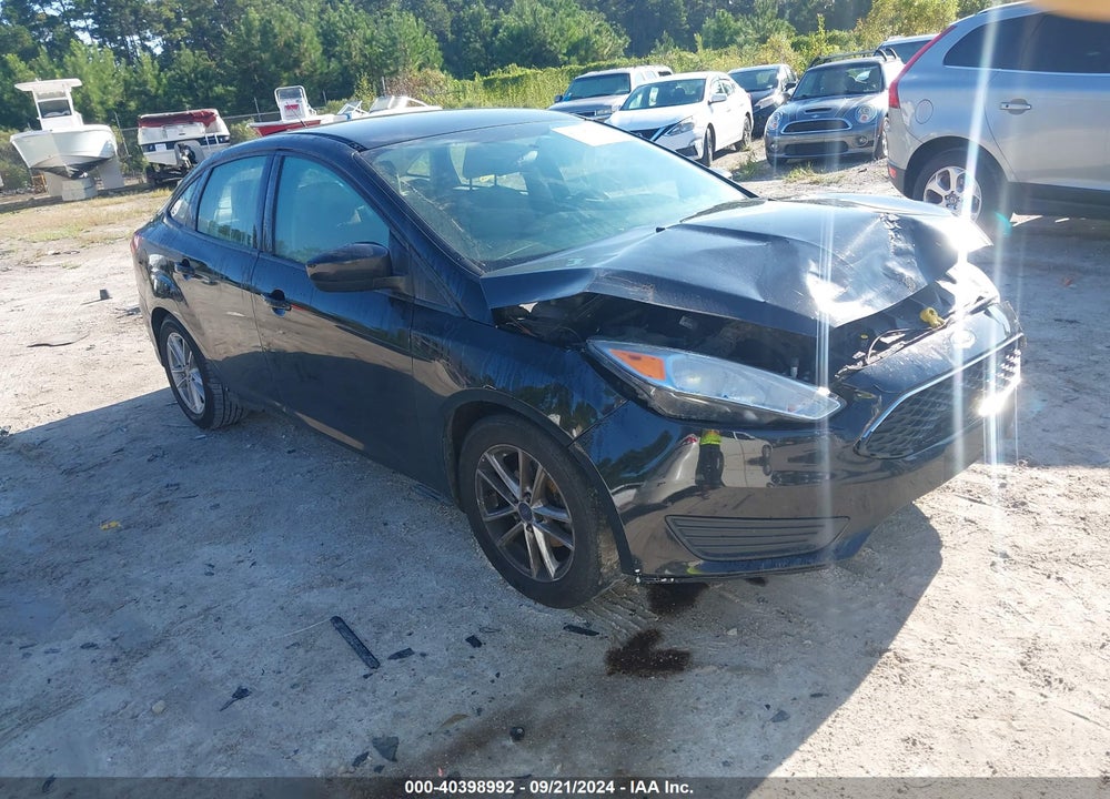2018 FORD FOCUS SE VIN: 1FADP3F27JL234262