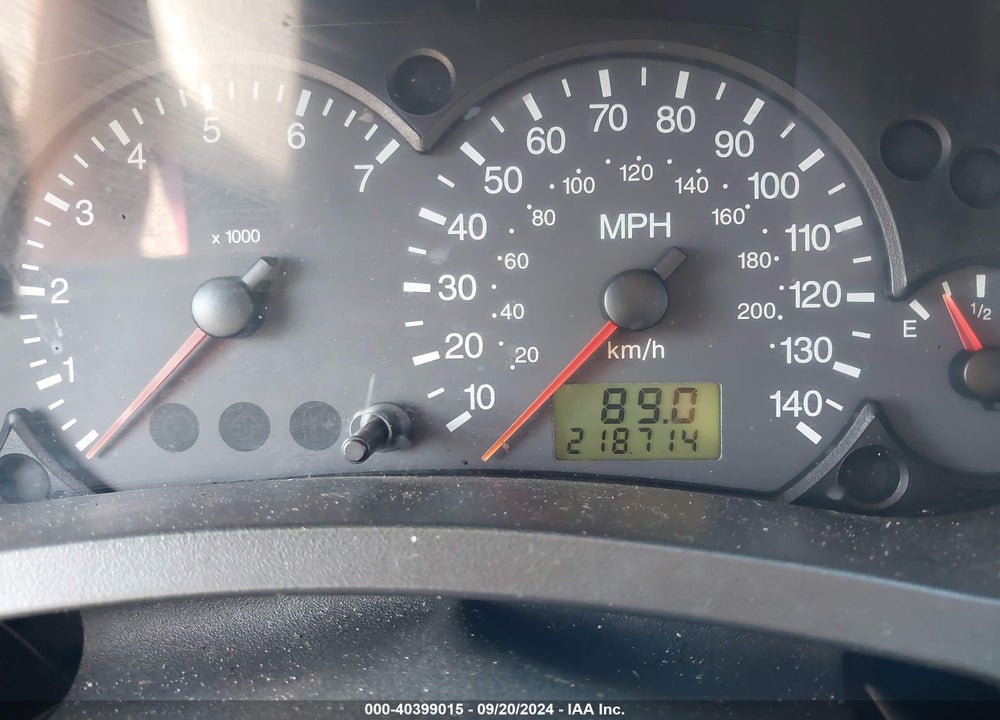 2006 FORD FOCUS ZX5 VIN: 1FAFP37N16W181128