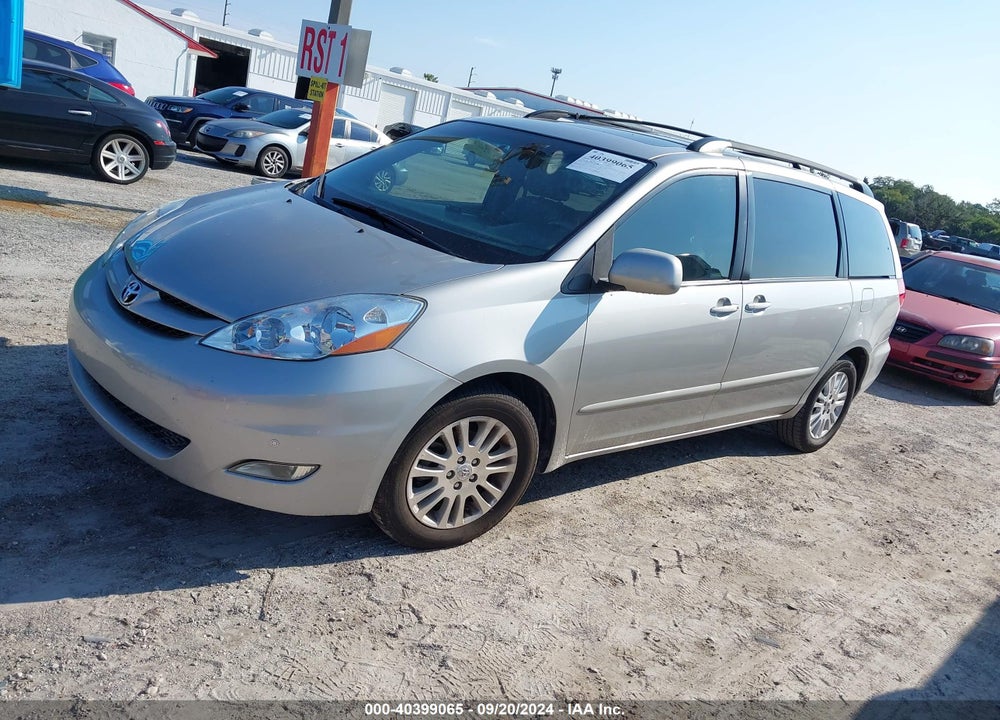2010 TOYOTA SIENNA XLE VIN: 5TDYK4CC0AS336840