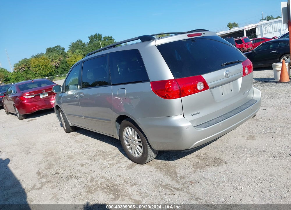 2010 TOYOTA SIENNA XLE VIN: 5TDYK4CC0AS336840