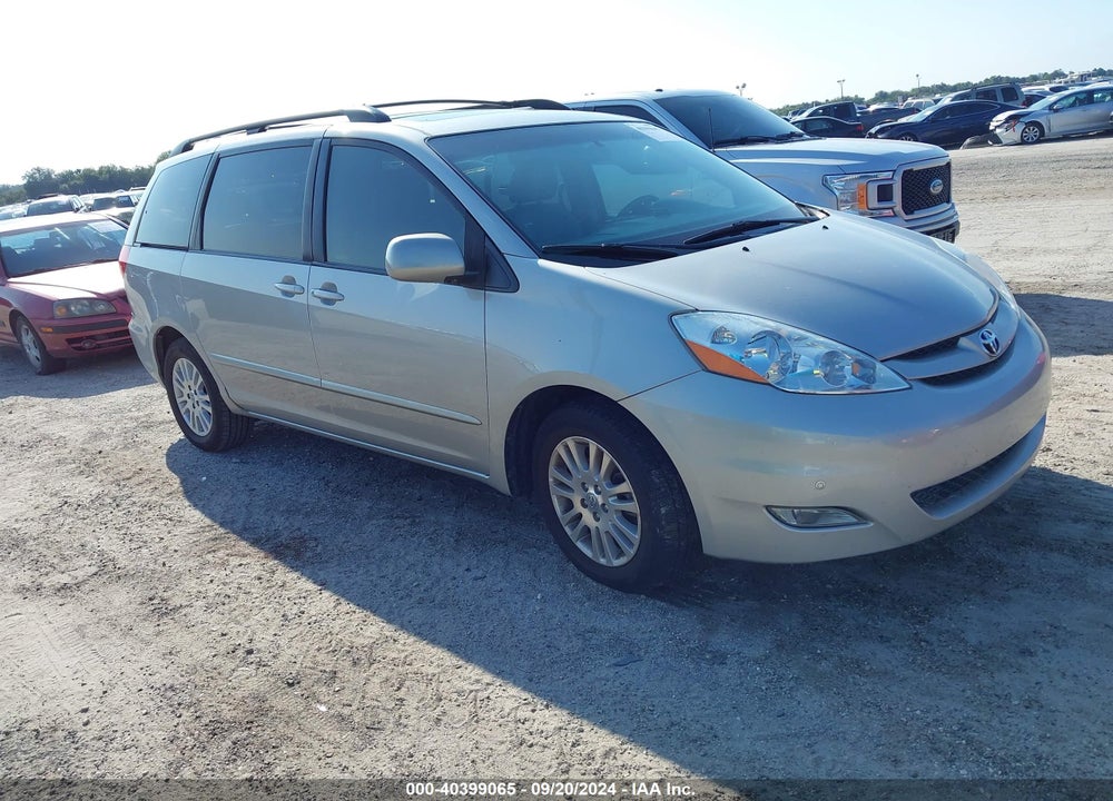 2010 TOYOTA SIENNA XLE VIN: 5TDYK4CC0AS336840