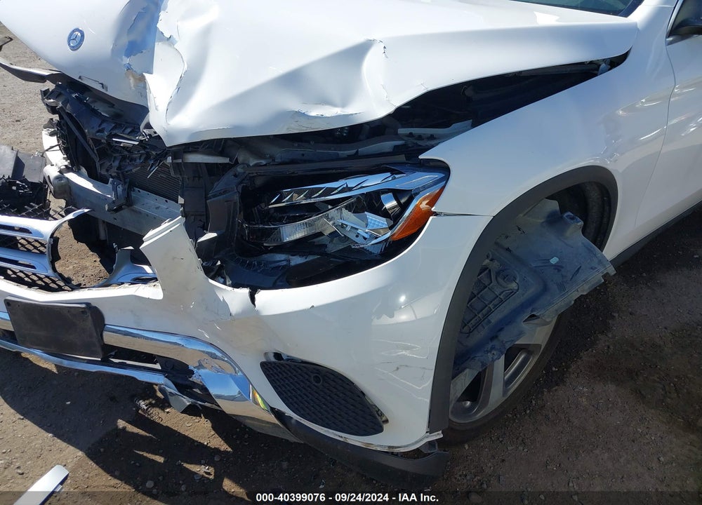 2017 MERCEDES-BENZ GLC 300 VIN: WDC0G4JB7HF141377