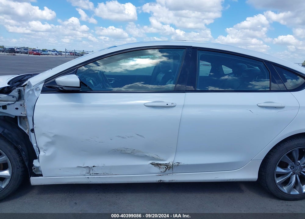 2016 CHRYSLER 200 S VIN: 1C3CCCBB8GN158320