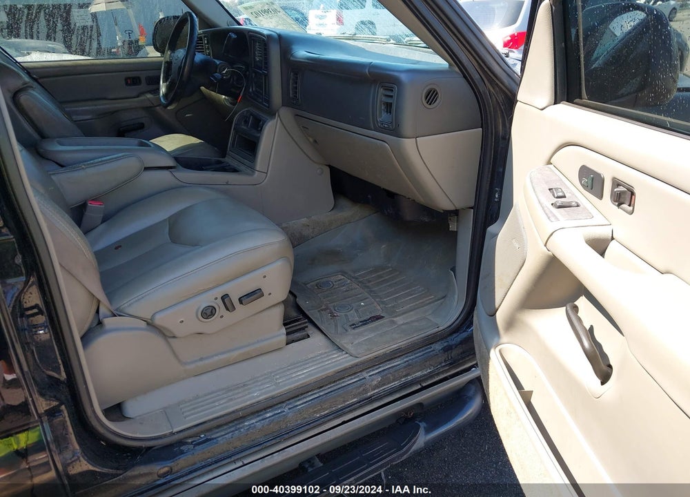 2004 CHEVROLET TAHOE Z71 VIN: 1GNEK13Z44R137340