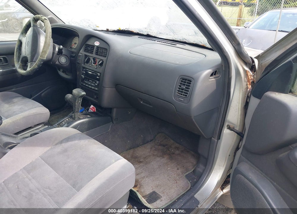 1999 NISSAN PATHFINDER LE/SE/XE VIN: JN8AR07Y1XW354000