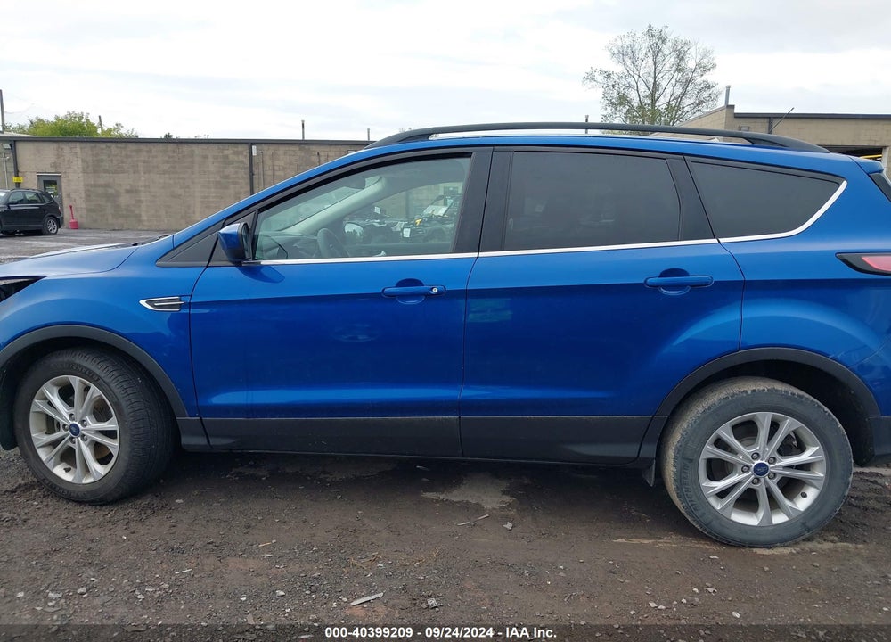2017 FORD ESCAPE SE VIN: 1FMCU0GD5HUC45533