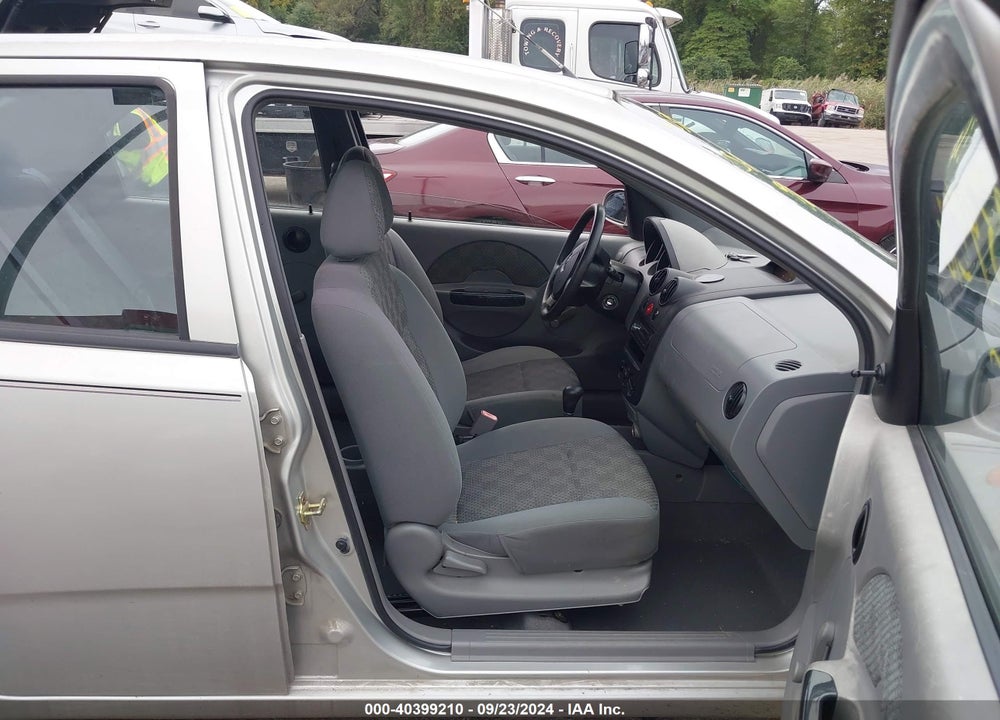2004 CHEVROLET AVEO VIN: KL1TD52674B221869