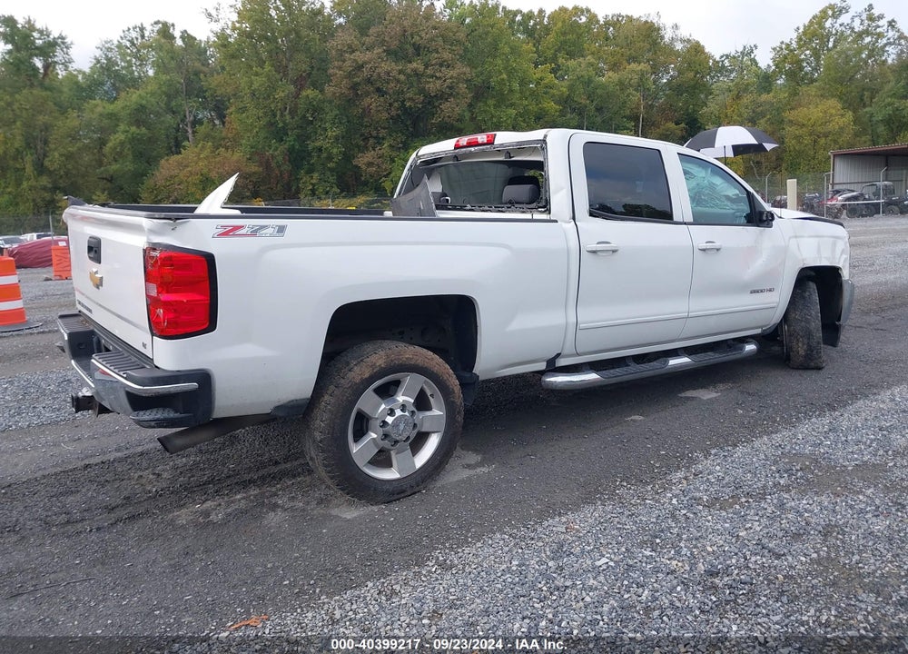 2017 CHEVROLET SILVERADO 2500HD LT VIN: 1GC1KVEG1HF224596