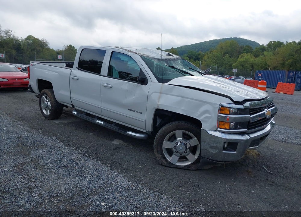 2017 CHEVROLET SILVERADO 2500HD LT VIN: 1GC1KVEG1HF224596