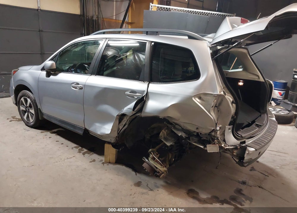2017 SUBARU FORESTER 2.5I LIMITED VIN: JF2SJAJC3HH496804