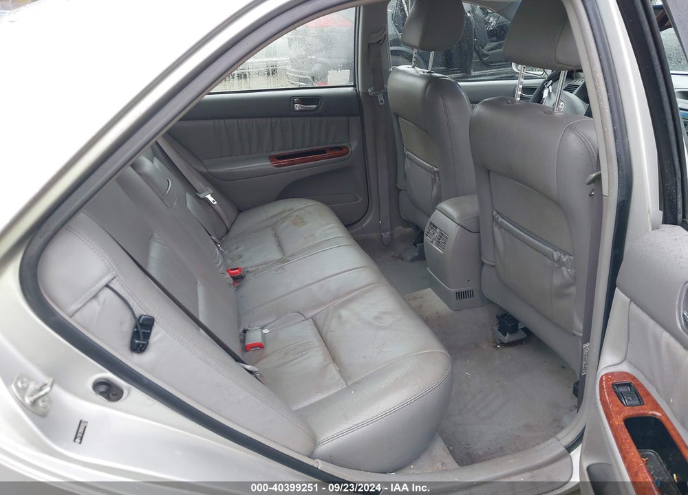 2005 TOYOTA CAMRY XLE V6 VIN: 4T1BF32K85U620517