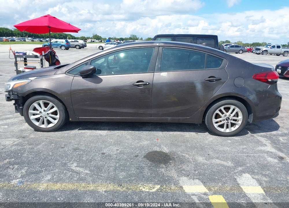 2017 KIA FORTE LX VIN: 3KPFL4A79HE074573