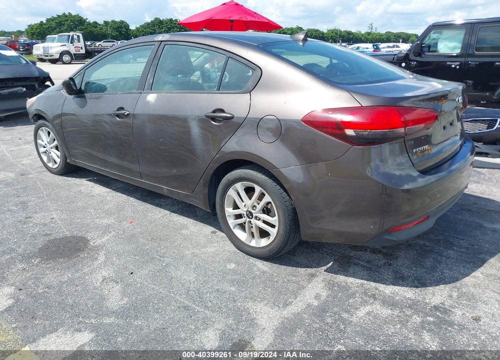 2017 KIA FORTE LX VIN: 3KPFL4A79HE074573