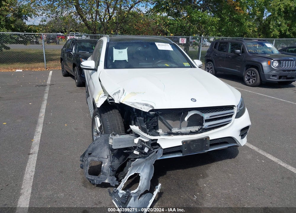 2017 MERCEDES-BENZ GLC 300 4MATIC VIN: WDC0G4KB1HF122418