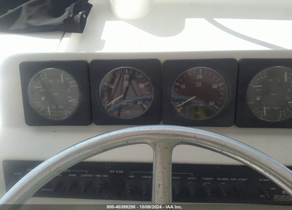 2000 LUHRS OTHER VIN: LHRBP391G900