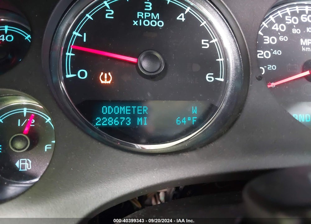 2012 CHEVROLET TAHOE LS VIN: 1GNSCAE05CR179710