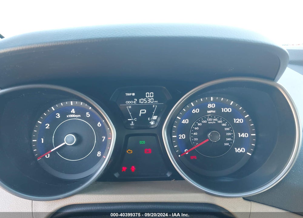 2012 HYUNDAI ELANTRA LIMITED VIN: 5NPDH4AE6CH100977