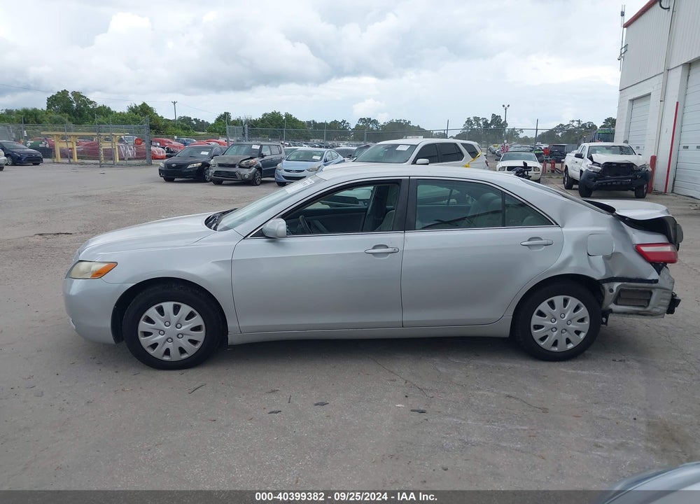 2007 TOYOTA CAMRY LE VIN: 4T1BE46K17U548047