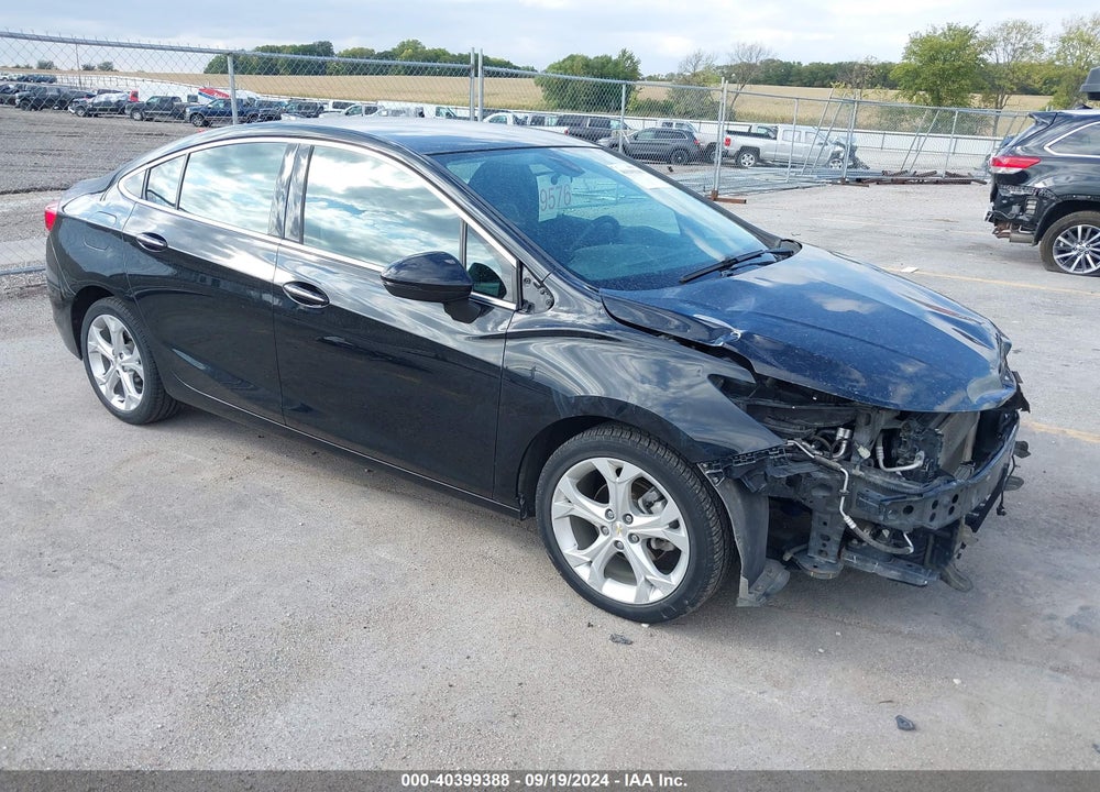 2017 CHEVROLET CRUZE PREMIER AUTO VIN: 1G1BF5SM7H7200003