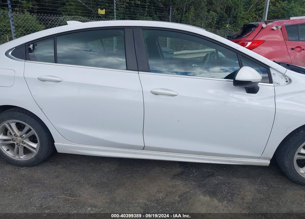 2018 CHEVROLET CRUZE LT AUTO VIN: 1G1BE5SM8J7248442
