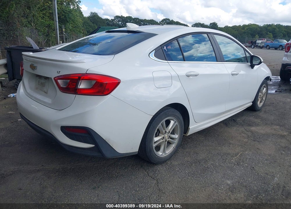 2018 CHEVROLET CRUZE LT AUTO VIN: 1G1BE5SM8J7248442
