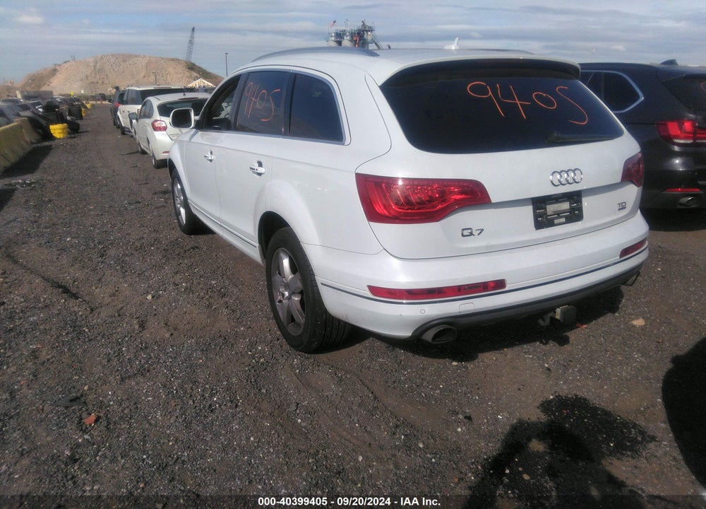 2014 AUDI Q7 3.0 TDI PREMIUM VIN: WA1LMAFE1ED005874