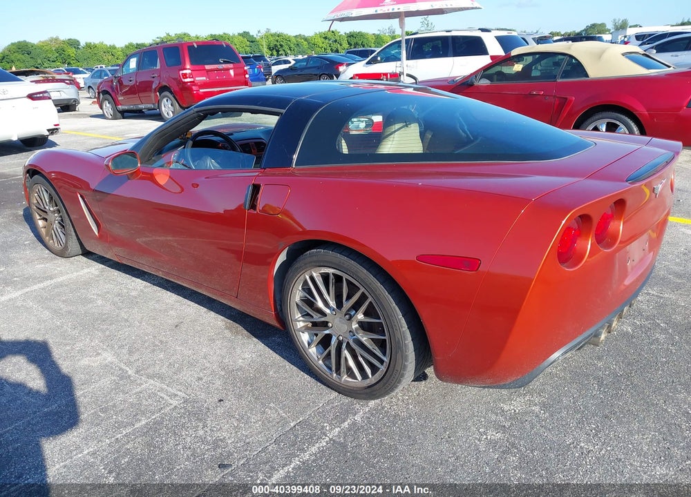 2005 CHEVROLET CORVETTE VIN: 1G1YY24U555107309