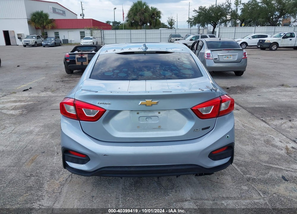 2018 CHEVROLET CRUZE LT AUTO VIN: 1G1BE5SM6J7125187