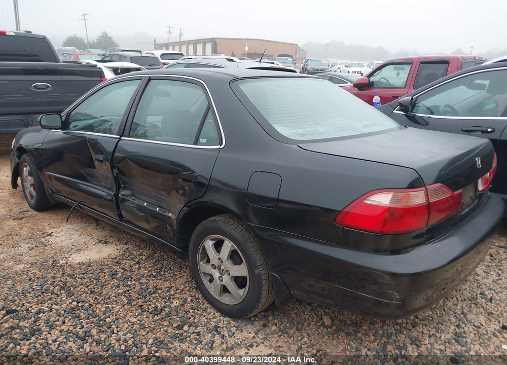 1998 HONDA ACCORD LX VIN: 1HGCG5640WA235065